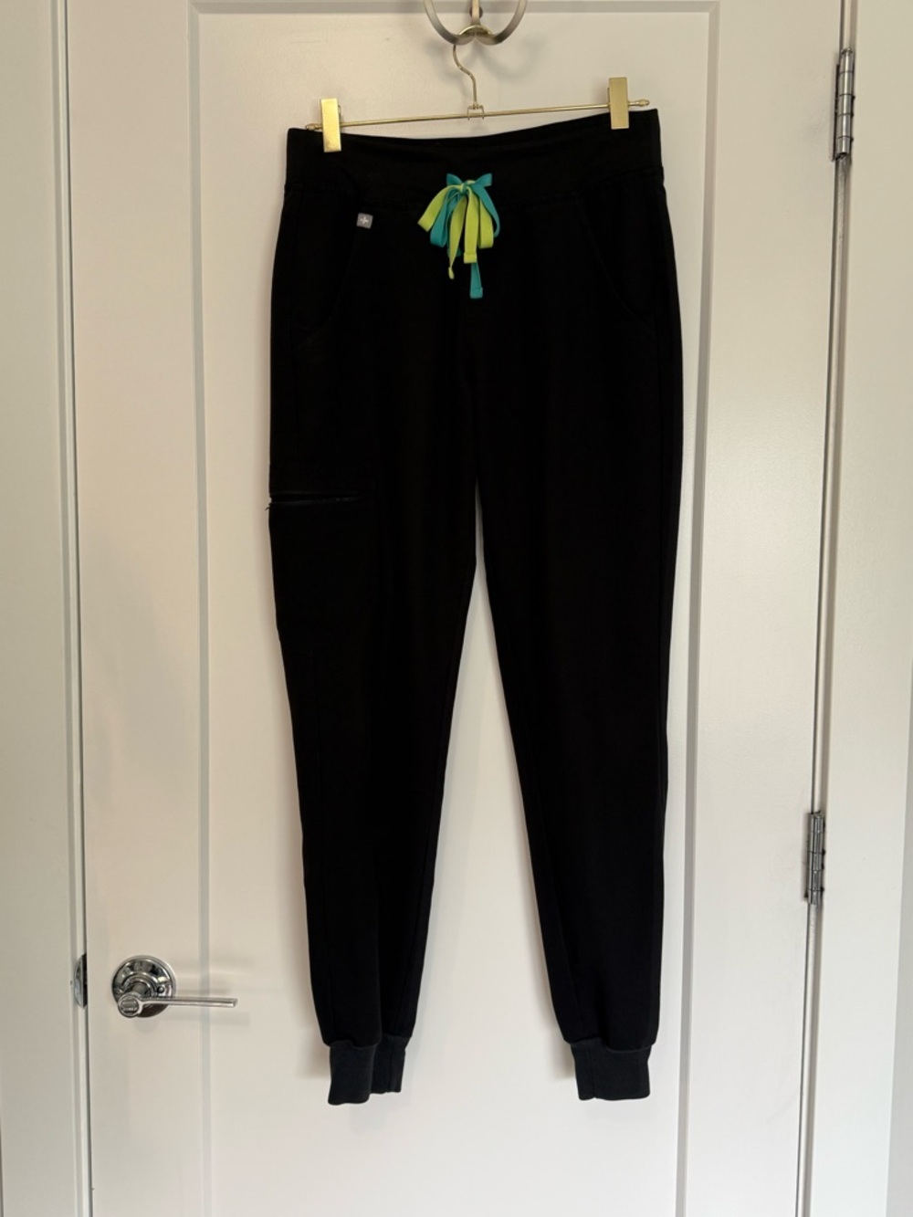 Zamora jogger scrub pants.